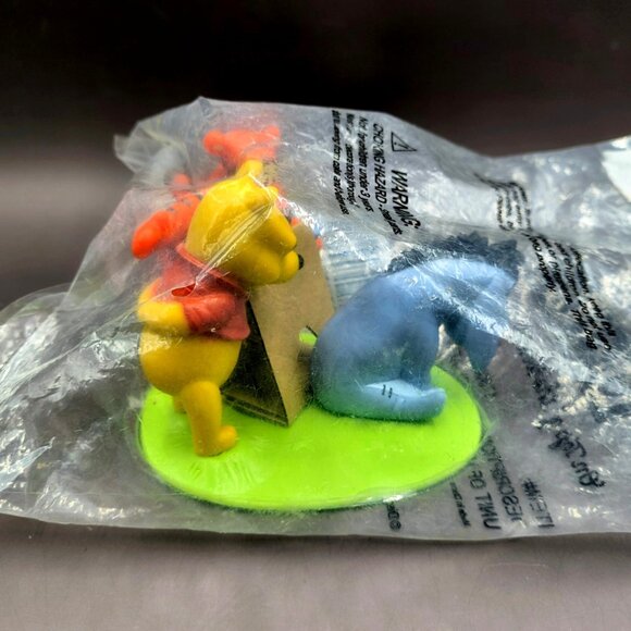 NEW Vintage Winnie the Pooh Tigger Eeyore DecoPac Cake Topper Decoration - Picture 2 of 8